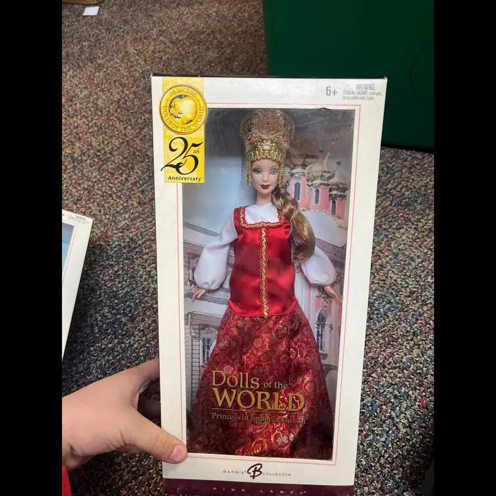 2004 pink label dolls of the world princess if the imperial Russia